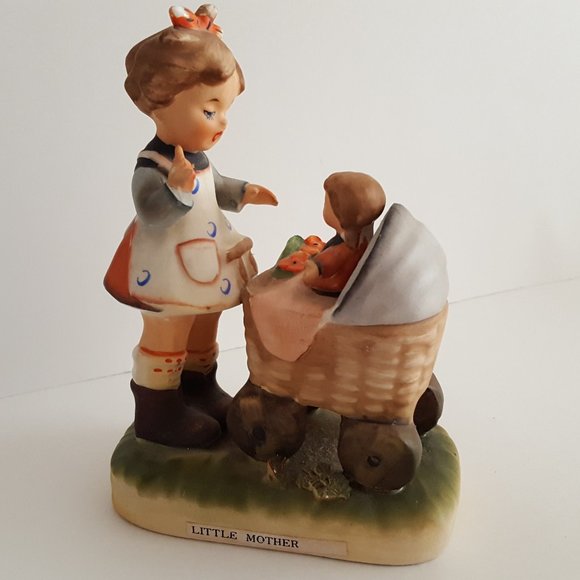 Erich Stauffer Little Mother Collectible Figurine Japan Signed U 8588 Vi… - Picture 1 of 13